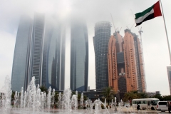 Emirates towers Abu Dhabi met kinderen