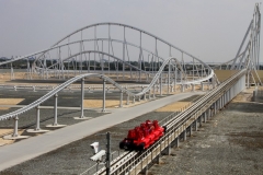 Snelste achtbaan ter wereld Ferrari World Abu Dhabi met kinderen