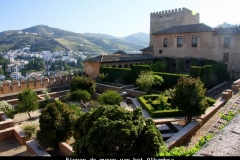 Binnen de muren van het Alhambra Andalusië met kinderen