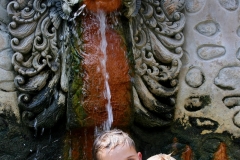 Bali met kinderen douchen