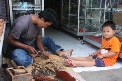 Bali met kinderen handwerk