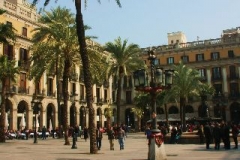 Placa Reial Barcelona met kinderen