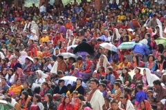 Tshechu Faro Bhutan met kinderen