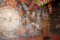 Thangka Faro dzong Bhutan met kinderen
