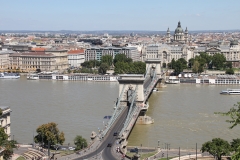 Kettingbrug Boedapest met kinderen