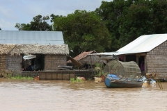 Vissersfamilie Tonle Sap meer Cambodja