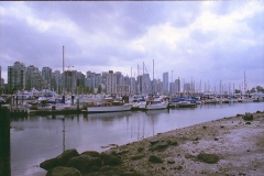 Skyline Vancouver Canada met kinderen