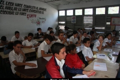 Naar school Cuba met kinderen