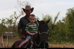 Vinales paardrijden Cuba met kinderen