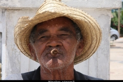Vinales sigaar Cuba met kinderen