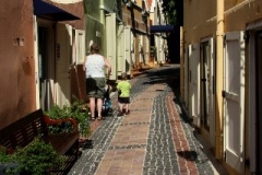 Kura Hulanda Willemstad Curacao met kinderen