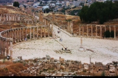 Jerash hoofdplein Jordanië met kinderen