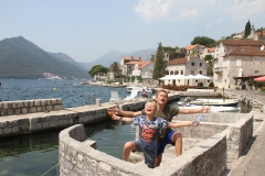 Perast Montenegro met kinderen
