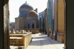 Sjah I Zinda Samarkand Oezbekistan met kinderen