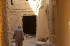 Al Hamra Oman lemen dorp Oman met kinderen