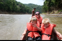 Hoezo gaaf Embera indianen Panama met kinderen