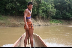 Pracht vent Embera indiaan Panama met kinderen