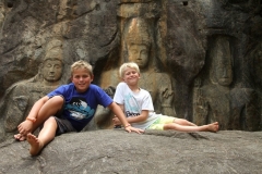 Wellawaya Sri Lanka met kinderen