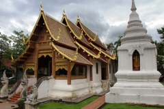 Chang Mai wat Phra Sing Thailand met kinderen