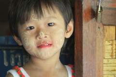 Hmong klein meisje Thailand met kinderen