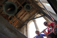 Kerk Trogir Zuid Kroatië met kinderen
