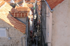 Straatje Dubrovnik Zuid Kroatië met kinderen