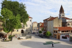 Zadar marktplein Zuid Kroatië met kinderen